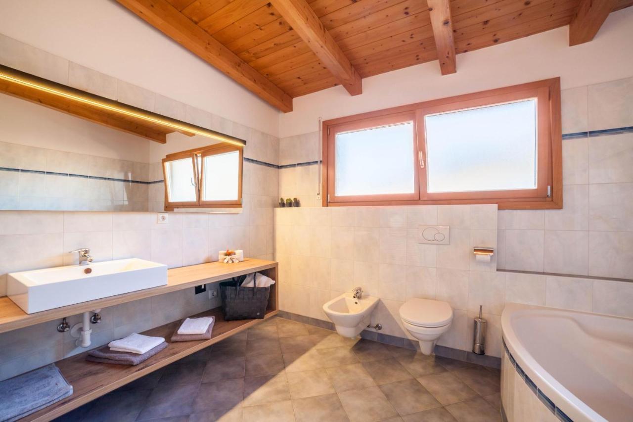 Oberegghof Ferienwohnung Hahnenkamm Rifiano Kültér fotó